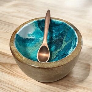 Zodax Pemba mango wood condiment bowl with spoon set of 2! Ocean print